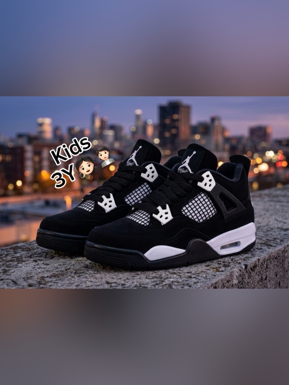 Jordan 4 Retro PS FOR Kids Black & White Basketball
Sneakers(Size 3Y)🙋🏻🙋🏻‍♀️
